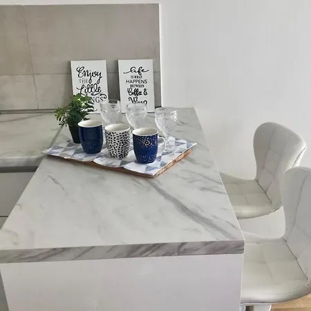 Apartman Maria بودْسْتغانا